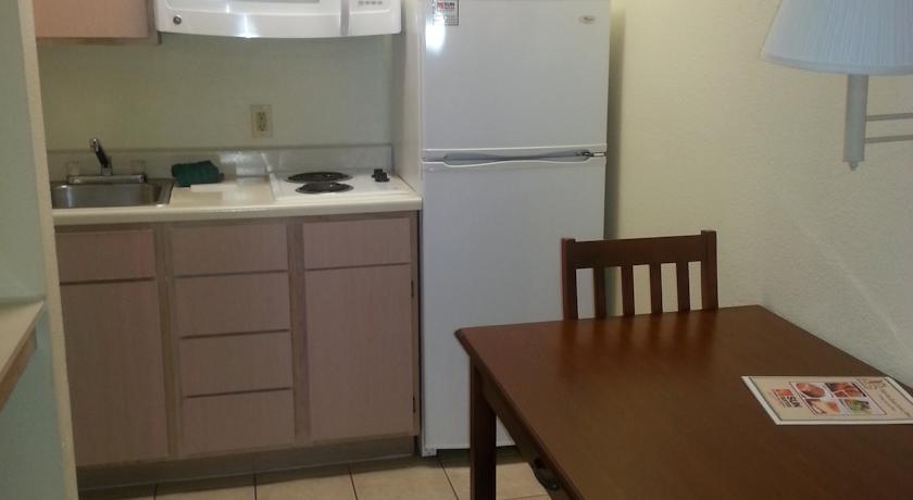 Intown Suites Extended Stay Houston Tx - Westchase Camera foto